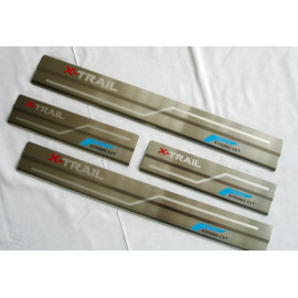 Накладки на пороги Nissan X-trail 2017-2018